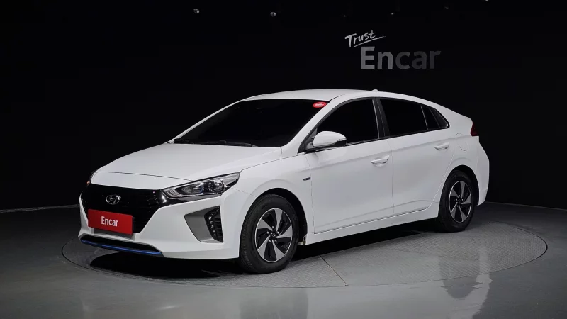 Hyundai Ioniq
