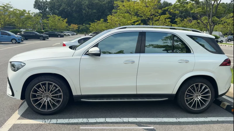 Mercedes-Benz GLE-Class