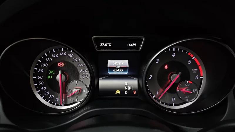 Mercedes-Benz CLA-Class