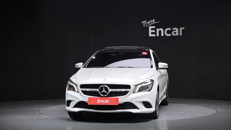 Mercedes-Benz CLA-Class