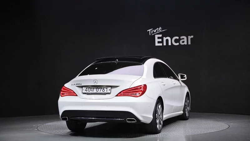 Mercedes-Benz CLA-Class