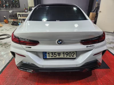BMW 8-Series