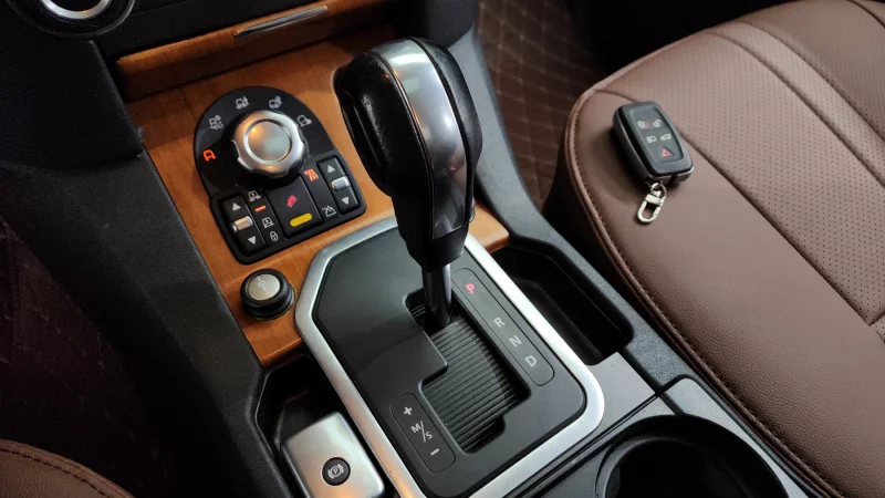 Land Rover DISCOVERY