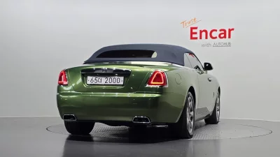 Rolls-Royce Dawn
