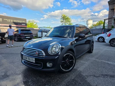 MINI Clubman
