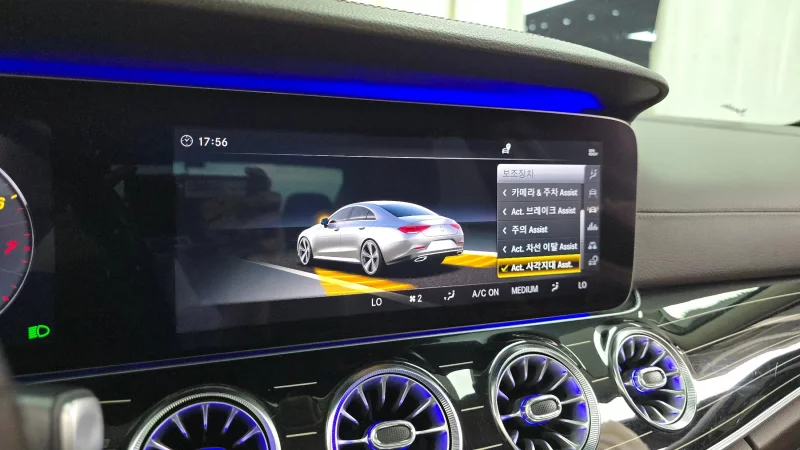 Mercedes-Benz CLS-Class