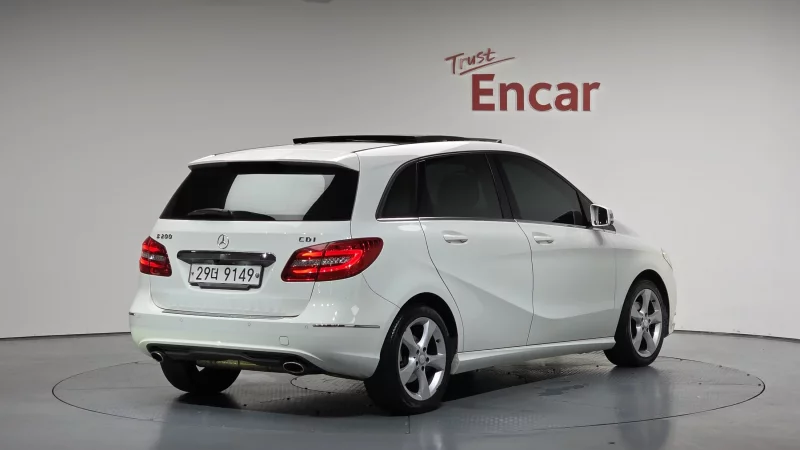 Mercedes-Benz B-Class