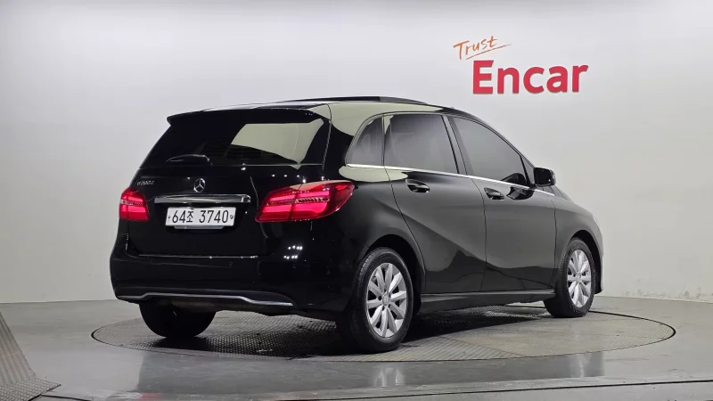 Mercedes-Benz B-Class