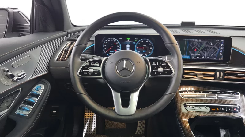 Mercedes-Benz EQC