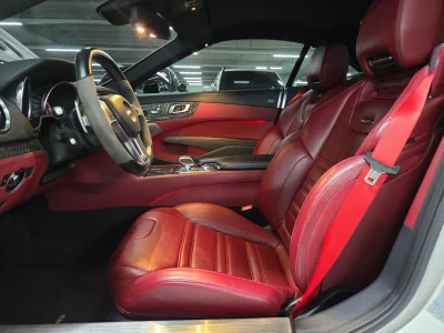 Mercedes-Benz SL-Class