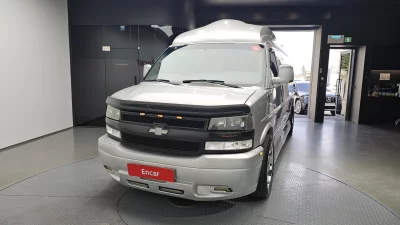 Chevrolet Express Van