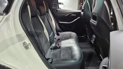 Infiniti Q30