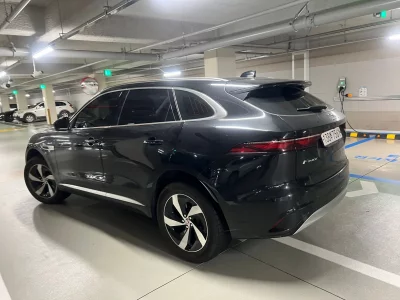 Jaguar F-PACE