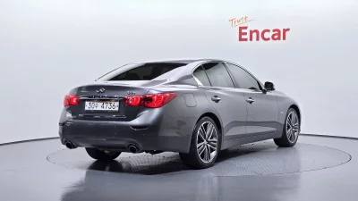 Infiniti Q50