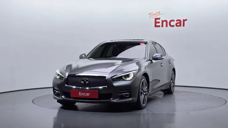 Infiniti Q50