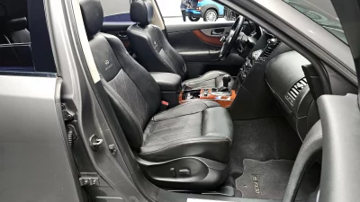 Infiniti FX