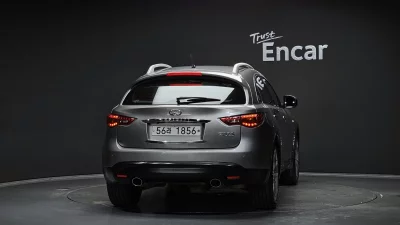 Infiniti FX