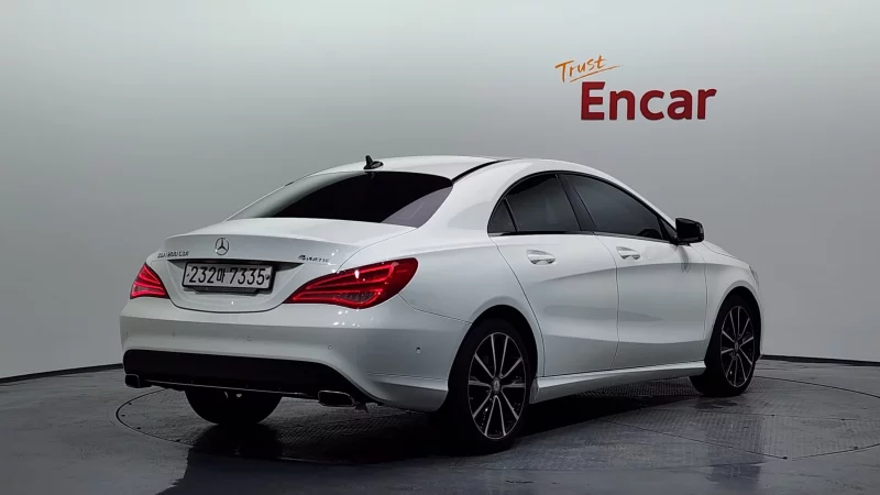 Mercedes-Benz CLA-Class