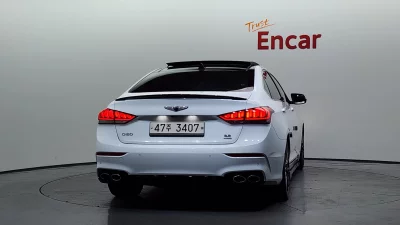 Hyundai Genesis