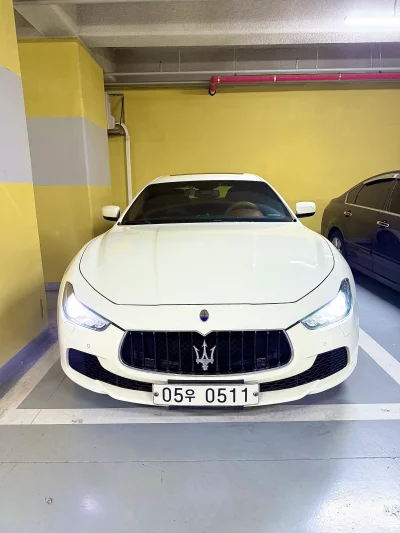 Maserati GHIBLI