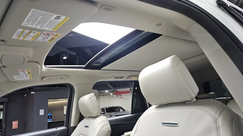 Ford EXPEDITION