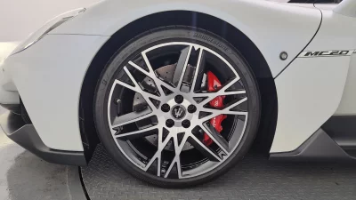 Maserati MC20