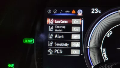 Lexus ES