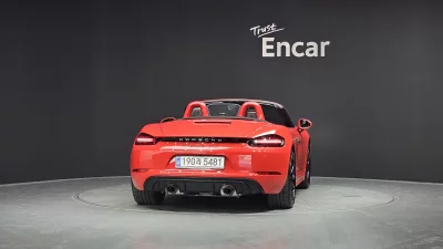 Porsche 718