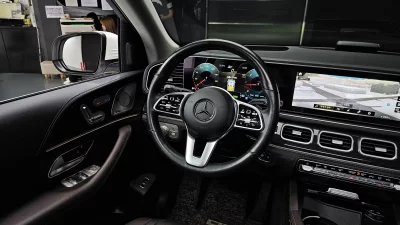 Mercedes-Benz GLE-Class