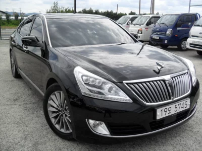 Hyundai Equus