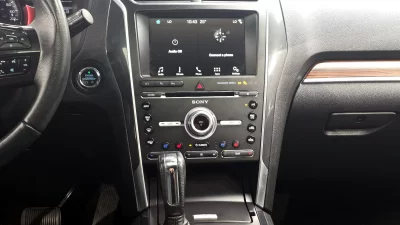 Ford EXPLORER
