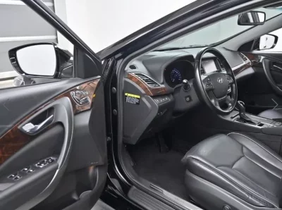 Hyundai Aslan