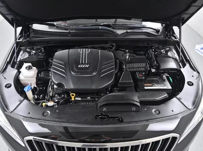 Hyundai Aslan