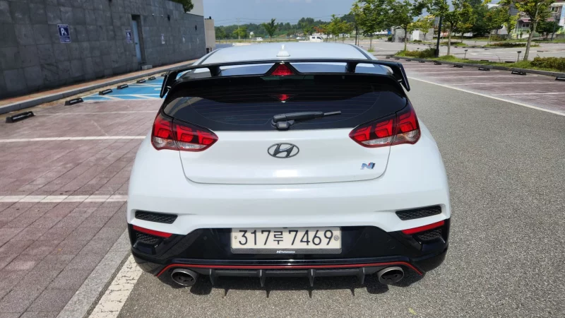 Hyundai Veloster