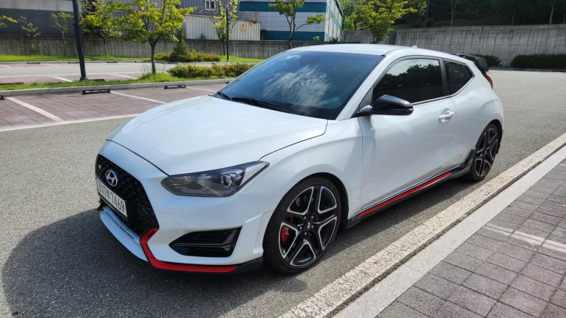 Hyundai Veloster