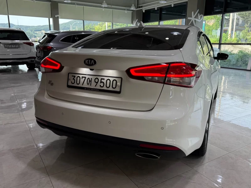 Kia K3