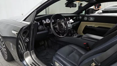 Rolls-Royce WRAITH