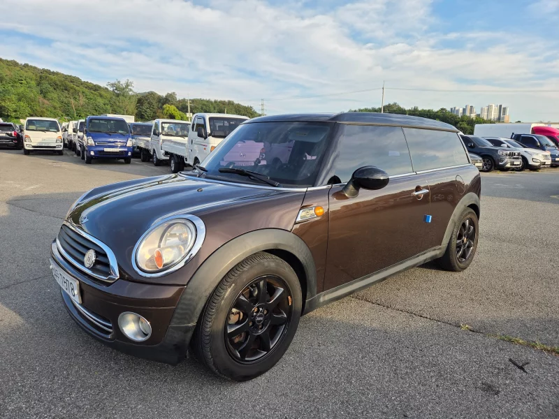 MINI Clubman
