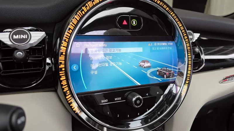 MINI Cooper Convertible