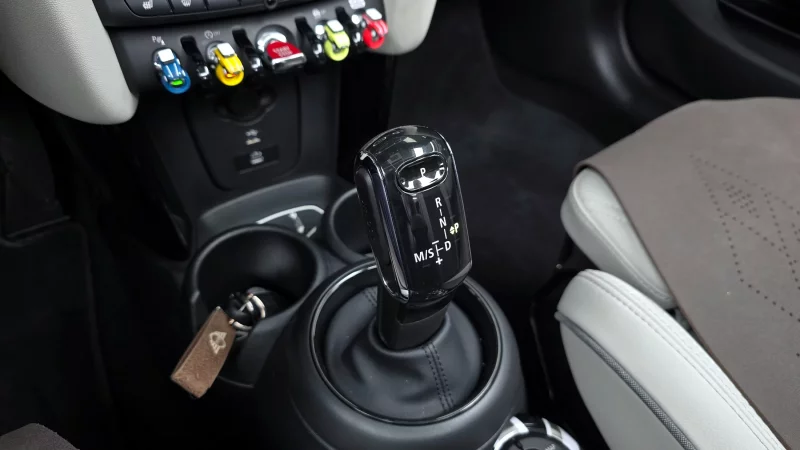 MINI Cooper Convertible