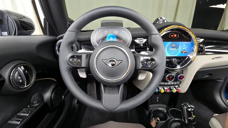 MINI Cooper Convertible