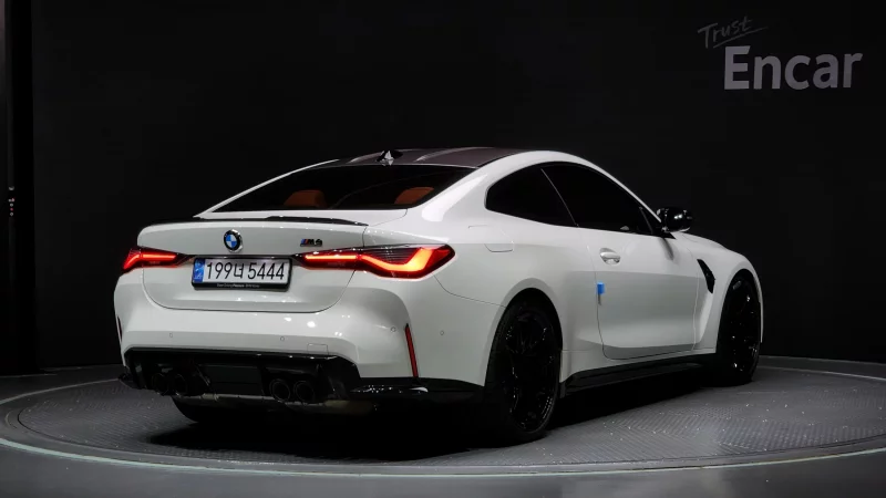 BMW M4