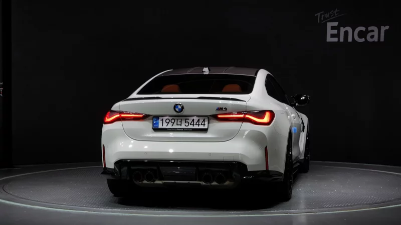 BMW M4