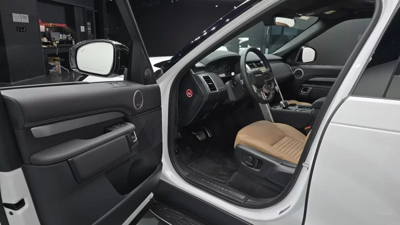 Land Rover DISCOVERY