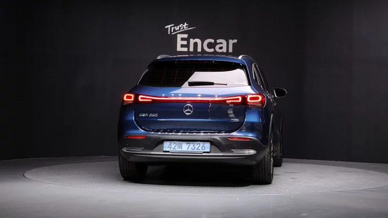 Mercedes-Benz EQA