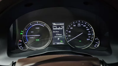 Lexus ES