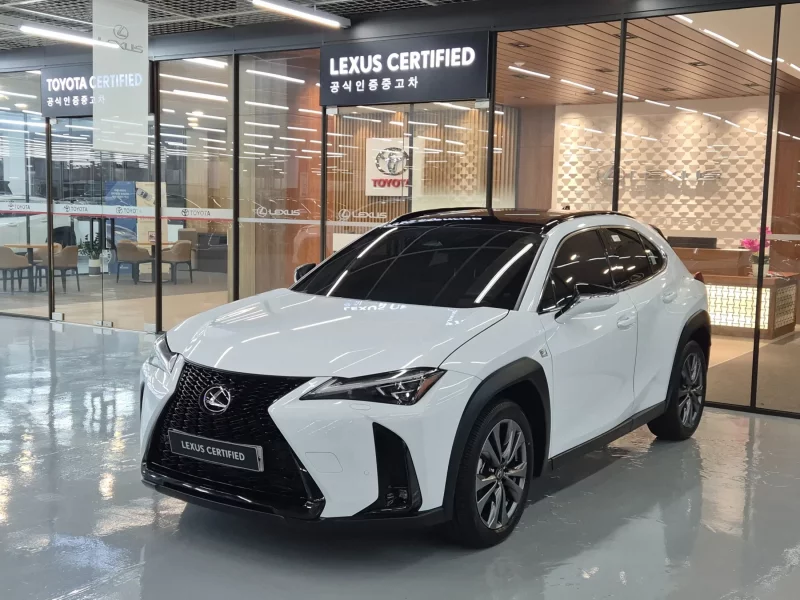 Lexus UX