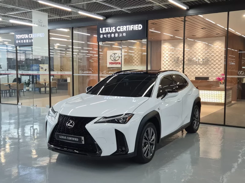Lexus UX