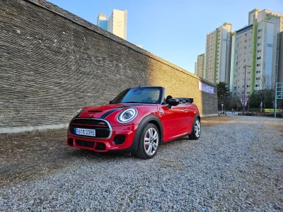 MINI Cooper Convertible