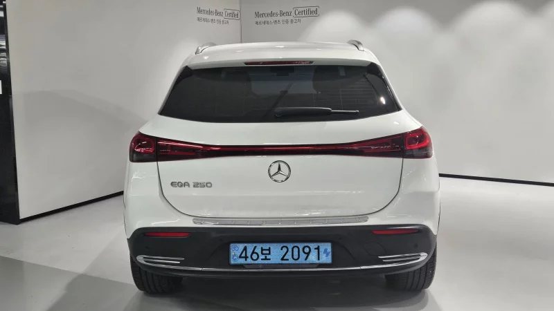 Mercedes-Benz EQA